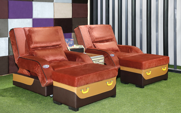 砖红色足疗沙发适合古典装修风格